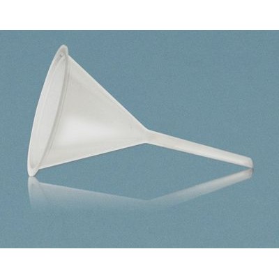 Embudo forma alemana plástico PP PNC-004. Diámetro 150 mm