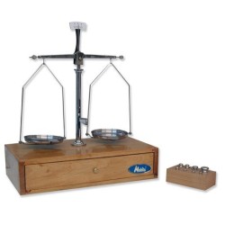 Balança granetari K-100-MAD amb pesos. Càrrega 100 grams en