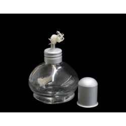 Bec alcohol vidre amb ble i tapa. Capacitat 125 ml